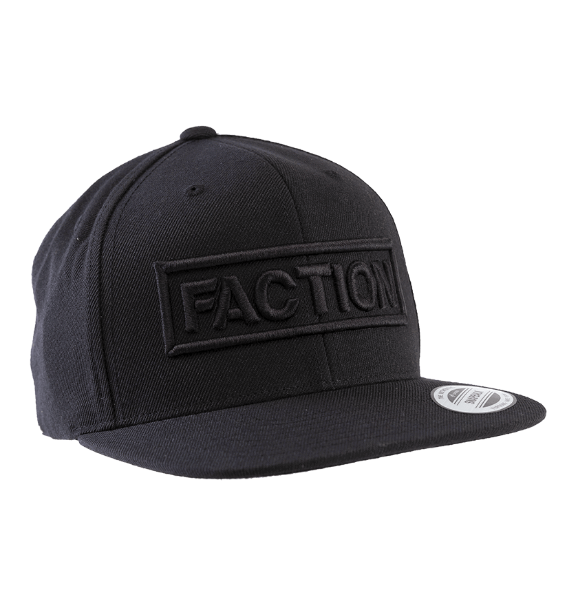 LOGO FLEXFIT SNAP BACK CAP